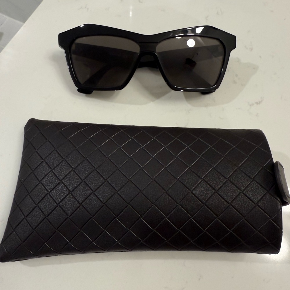 Bottega Veneta sunglasses